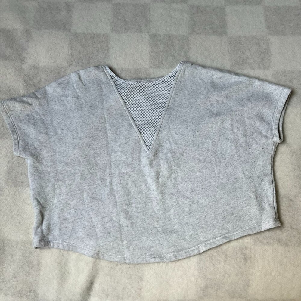 Alo Yoga Viva Short Sleeve Top in White - Size XS